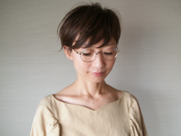 AKITTO him1のご紹介