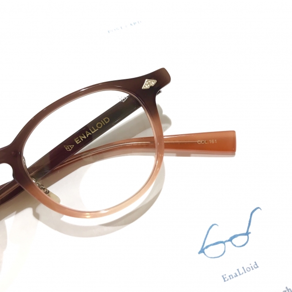 ＥＮＡＬＬＯＩＤ/エナロイド　春色カラーの小ぶりボストン