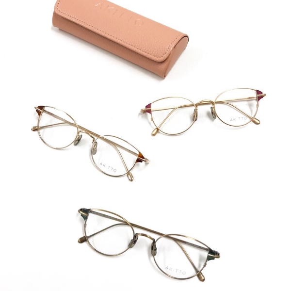 AKITTO (アキット)　ｐｉｎ６